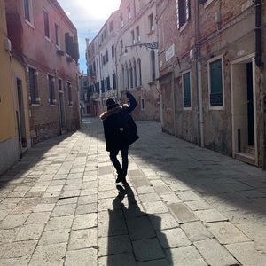 Meet your Posher, Aaron